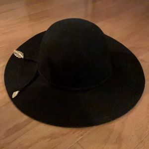 H&M wool floppy hat